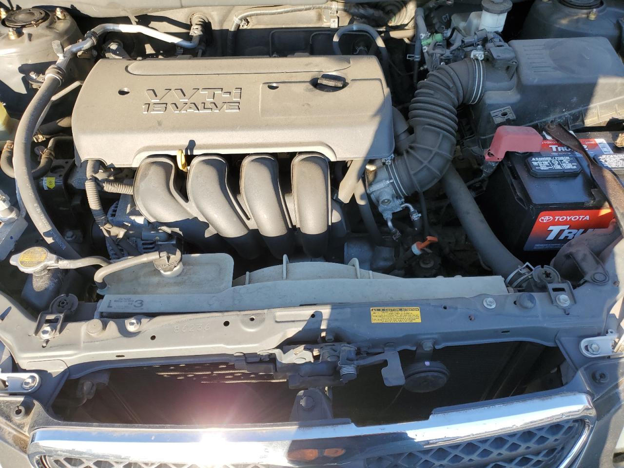 2005 Toyota Corolla - Image 12