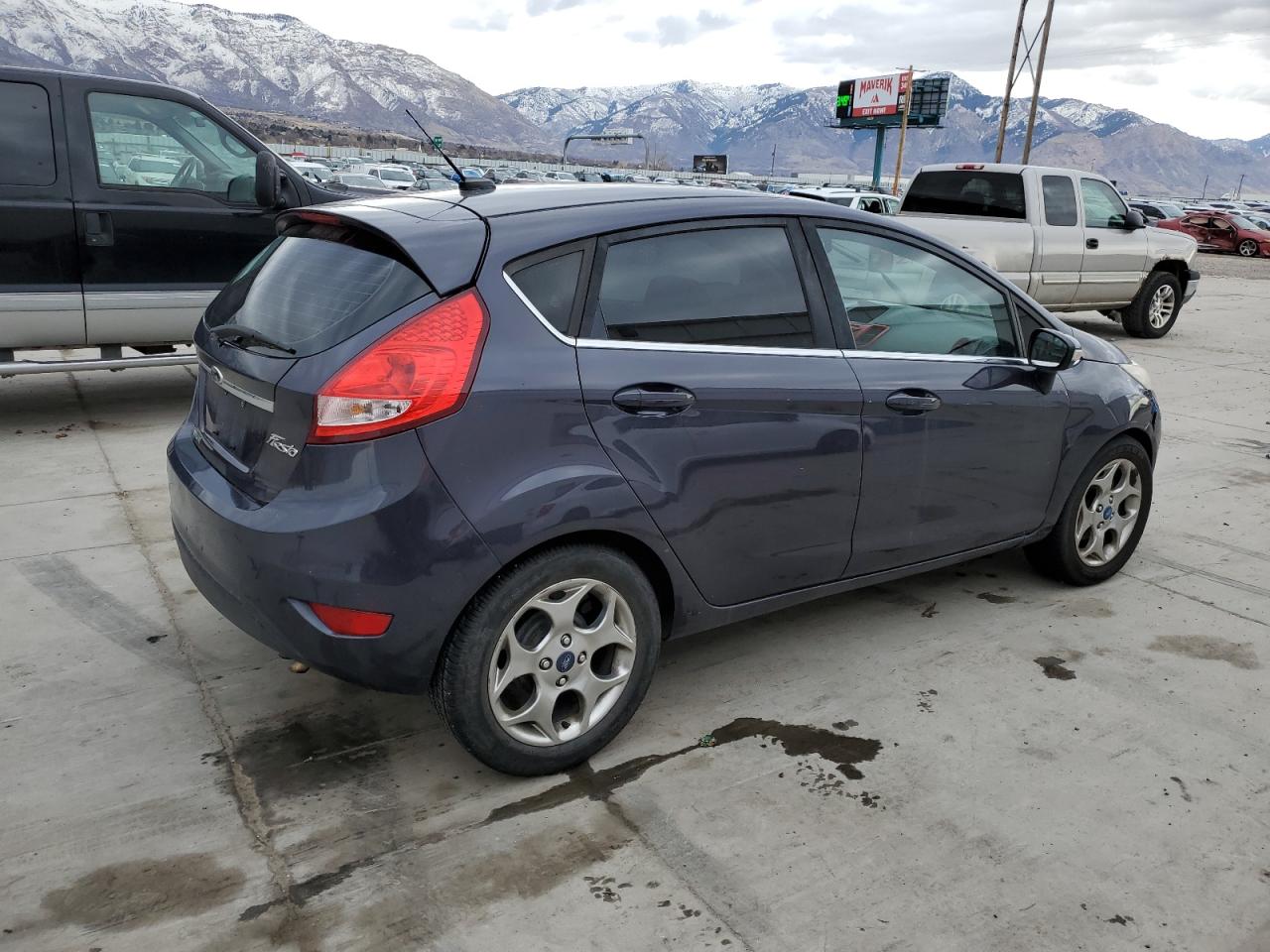 2013 Ford Fiesta - Image 3