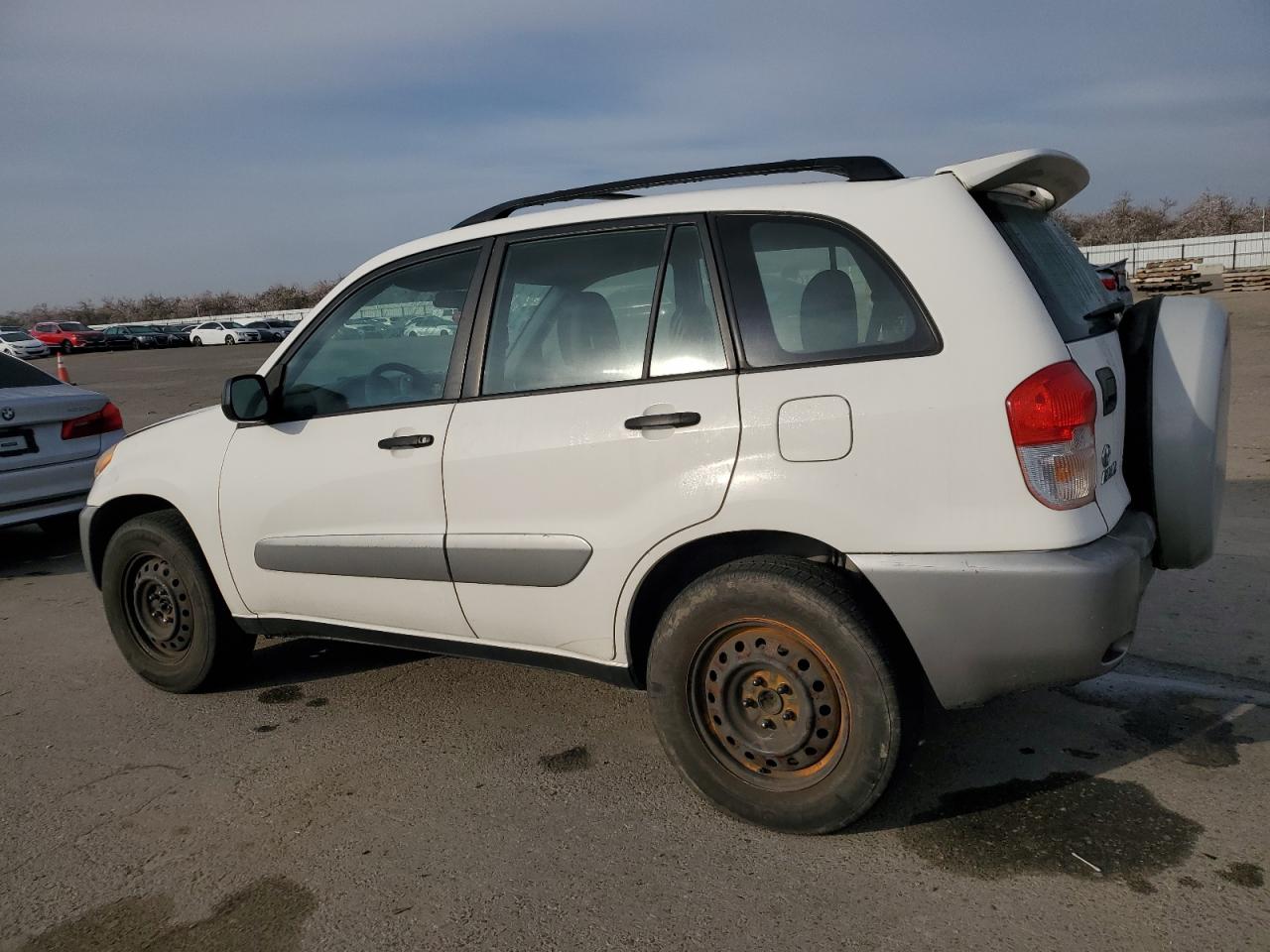 2003 Toyota RAV 4 - Image 2