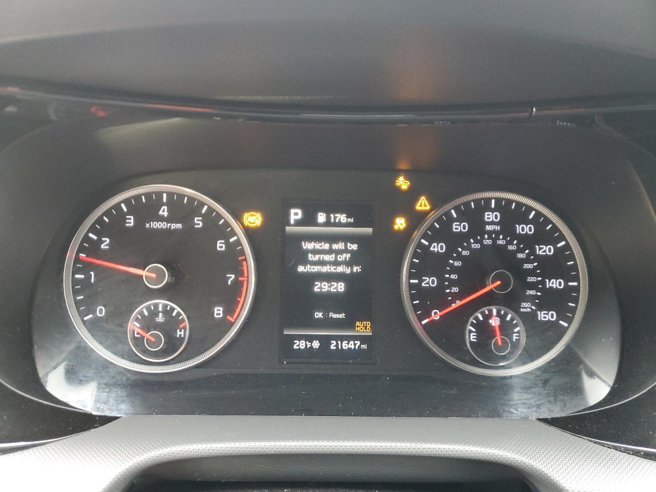 2023 Kia K5 - Image 9