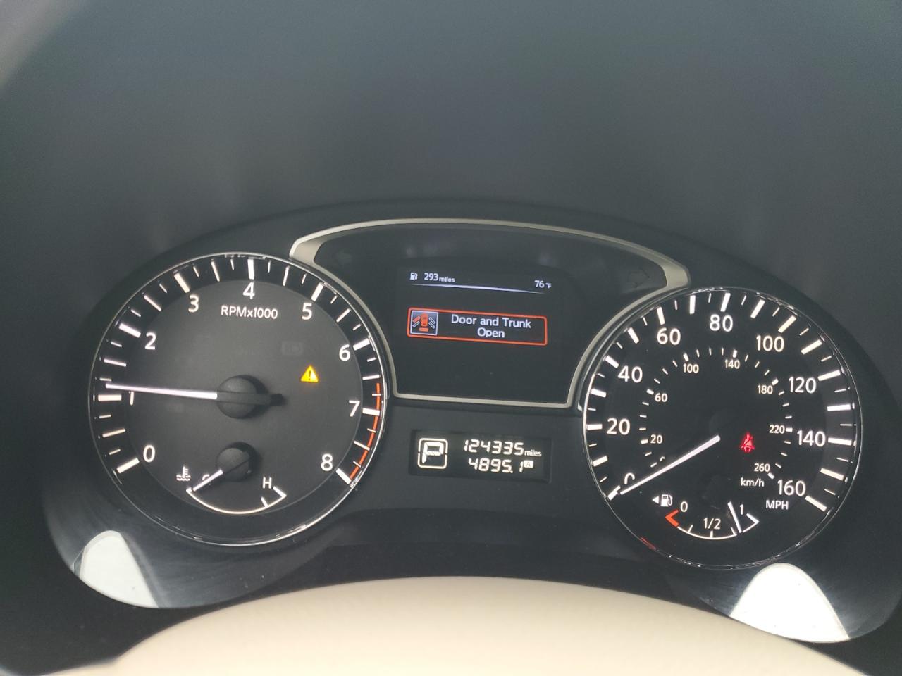 2014 Nissan Altima - Image 9