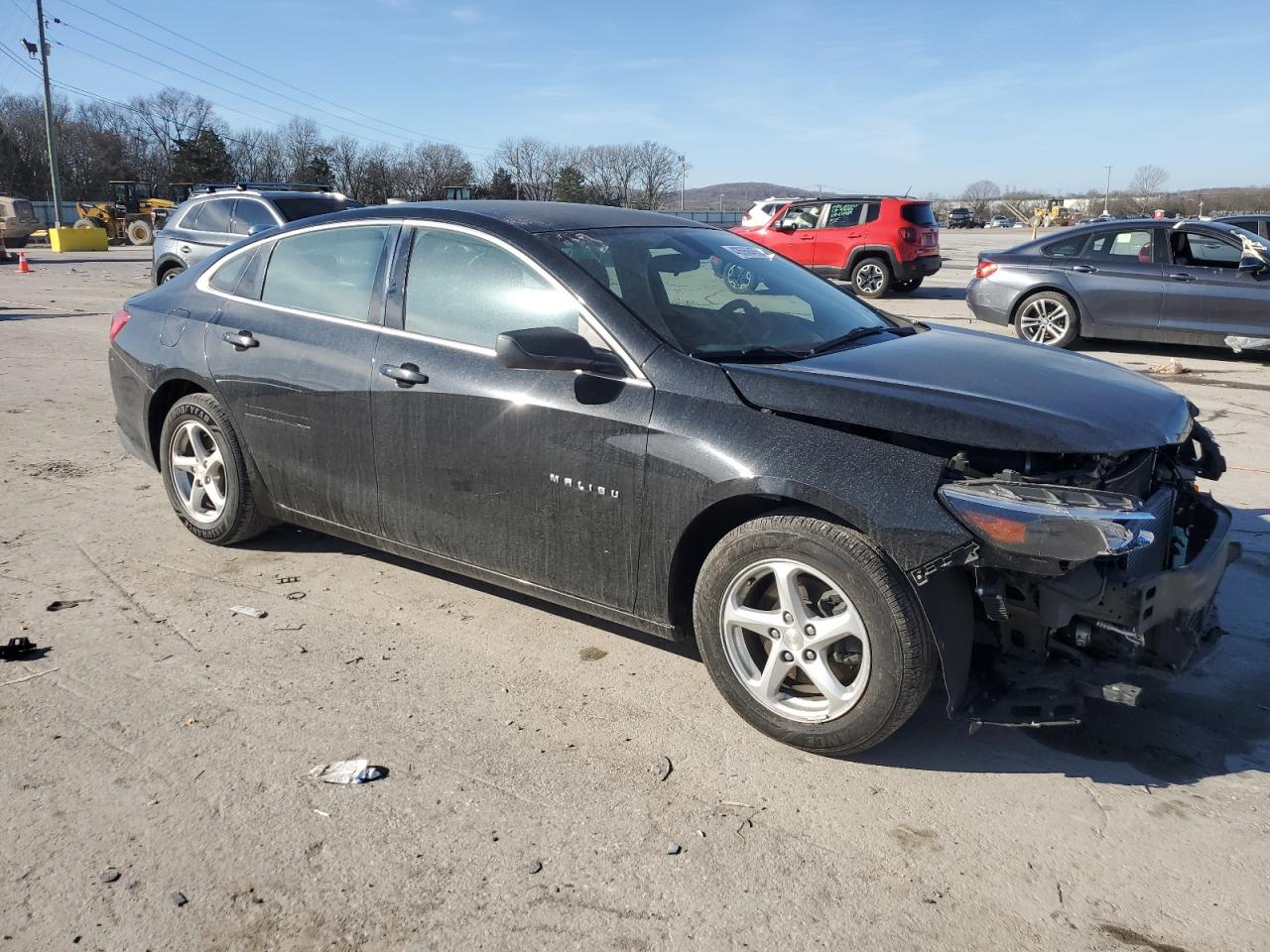 2016 Chevrolet Malibu - Image 4