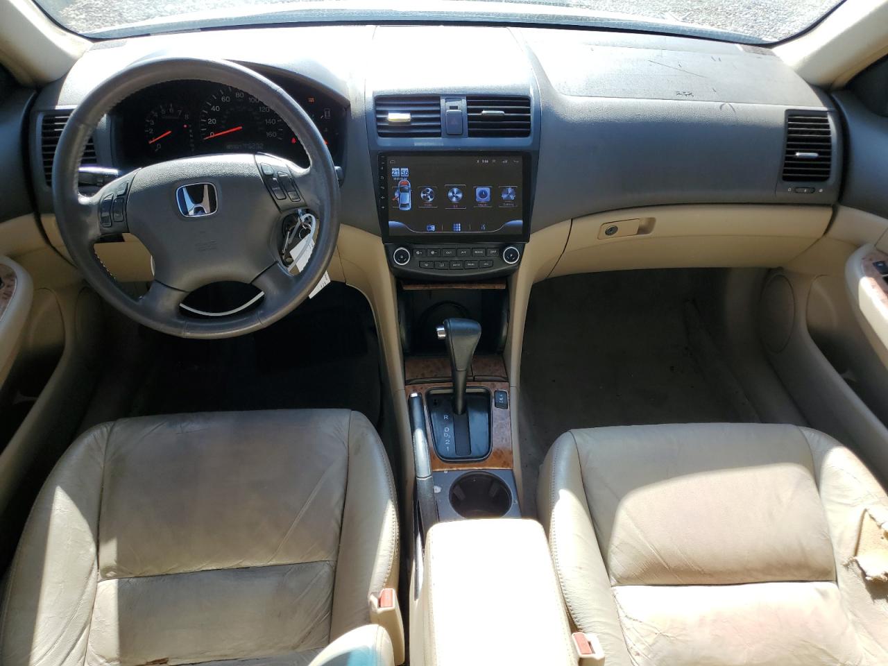 2004 Honda Accord - Image 8