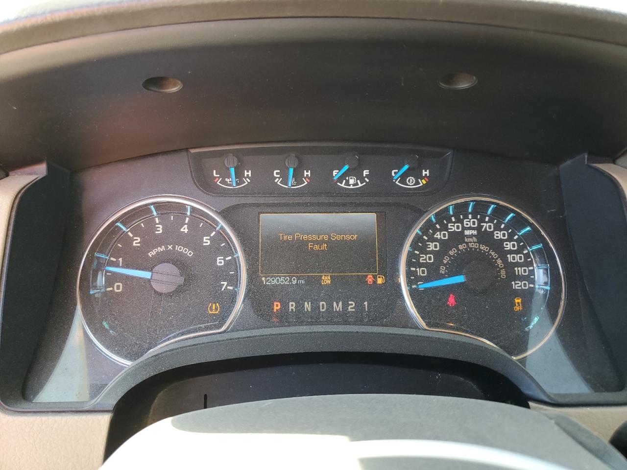 2014 Ford F-150 - Image 9