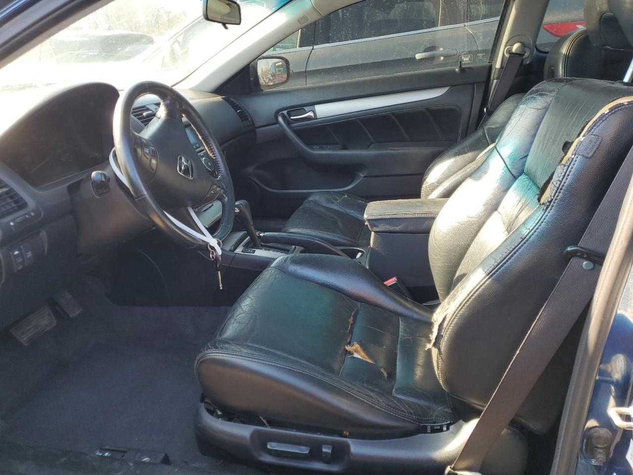 2004 Honda Accord - Image 7