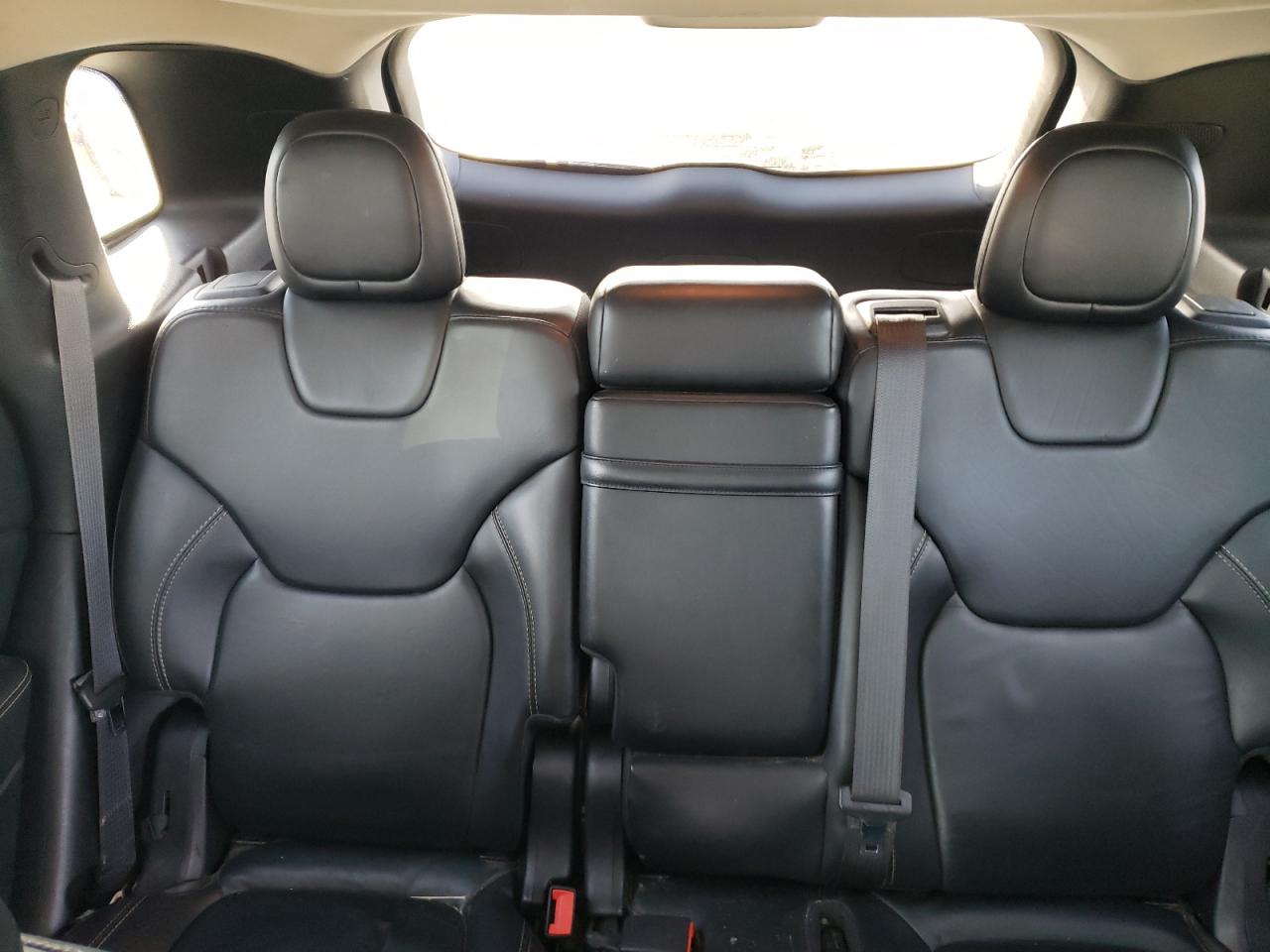 2015 Jeep Grand Cherokee - Image 10