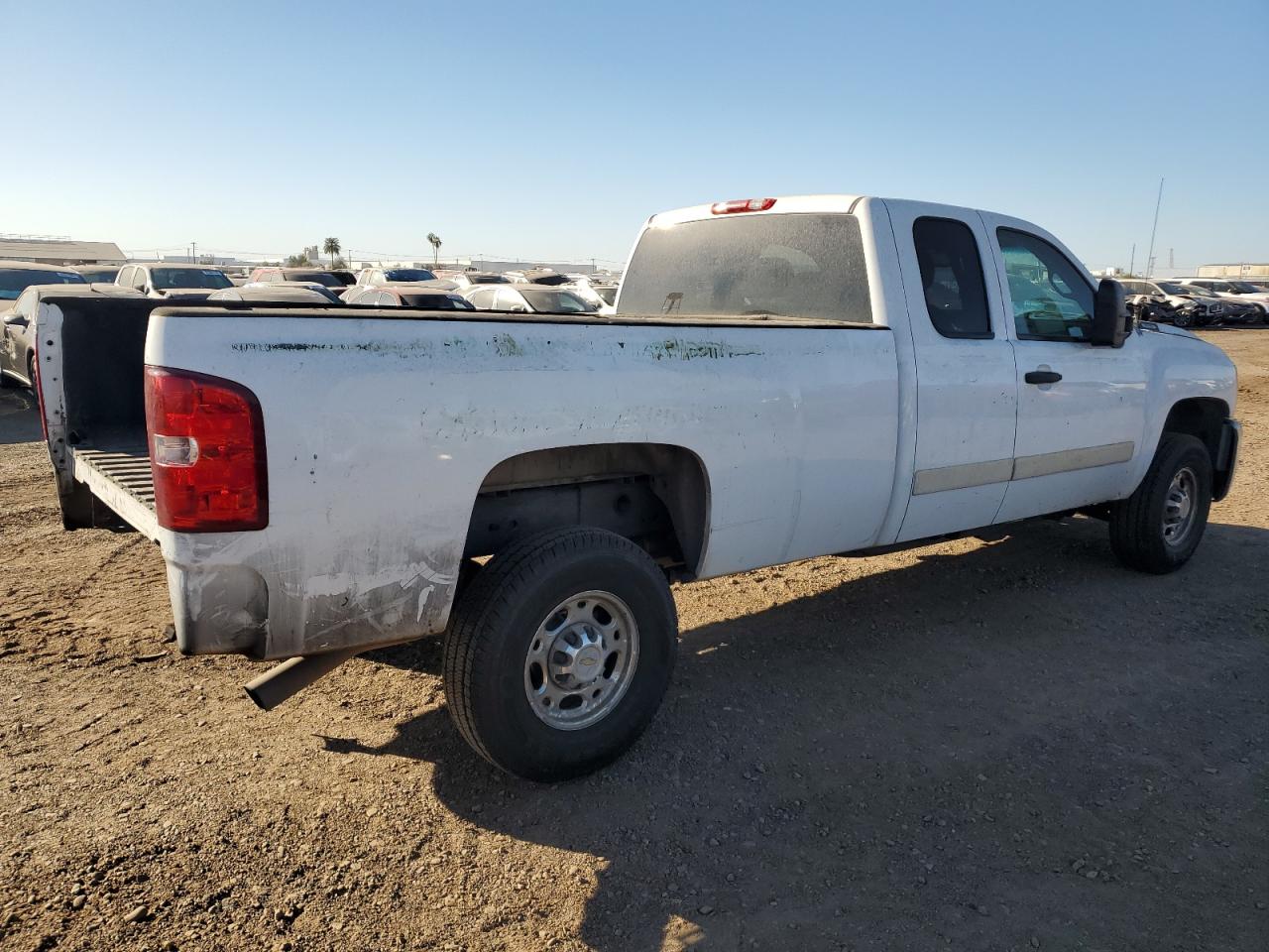 2008 Chevrolet Silverado - Image 3