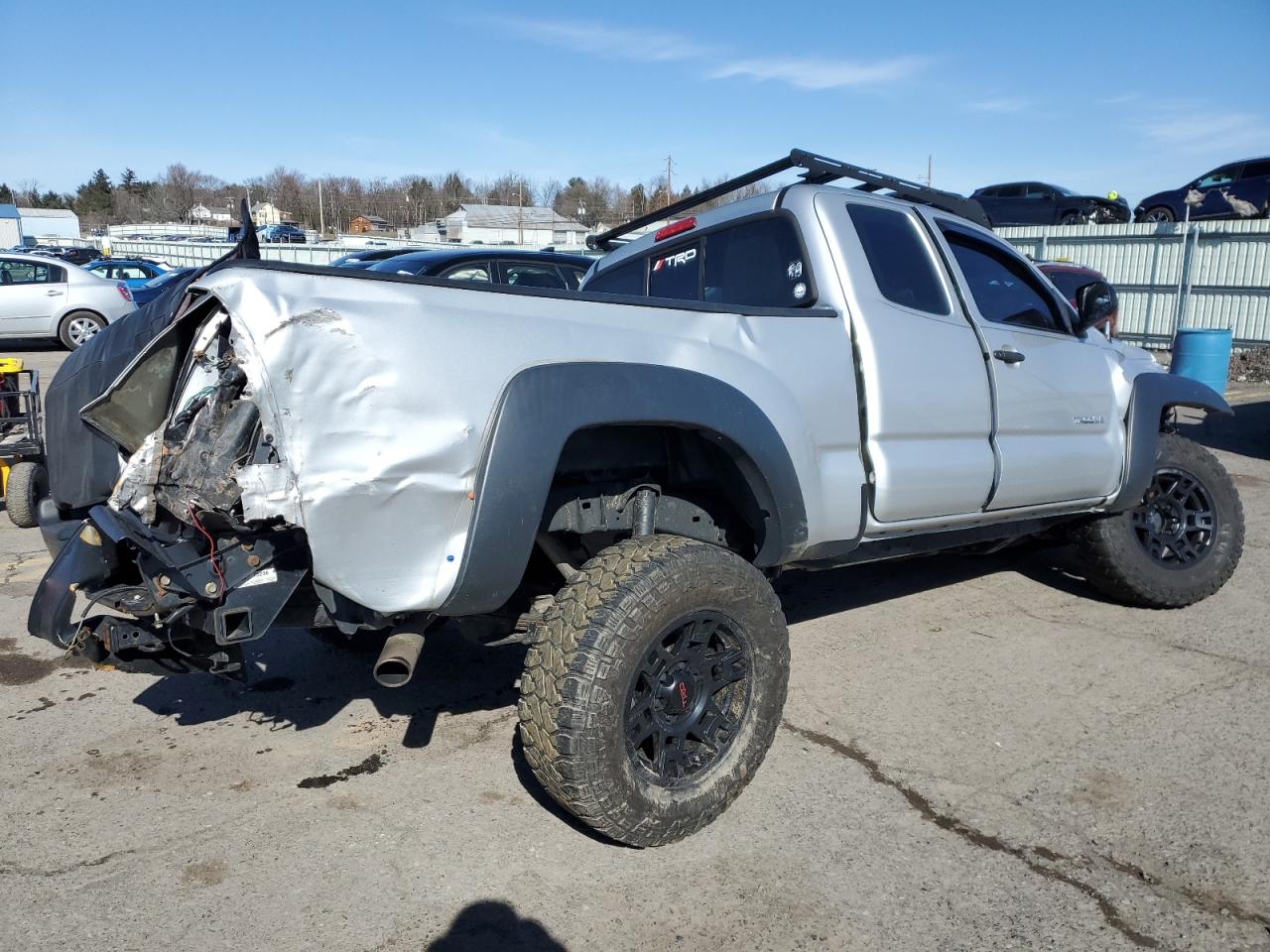 2010 Toyota Tacoma - Image 3