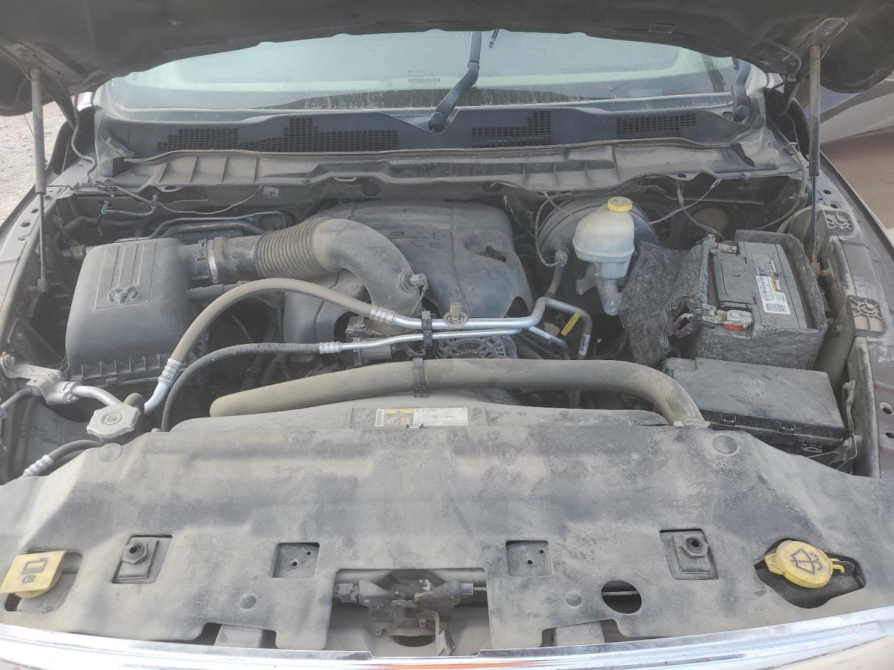 2014 RAM 1500 - Image 11