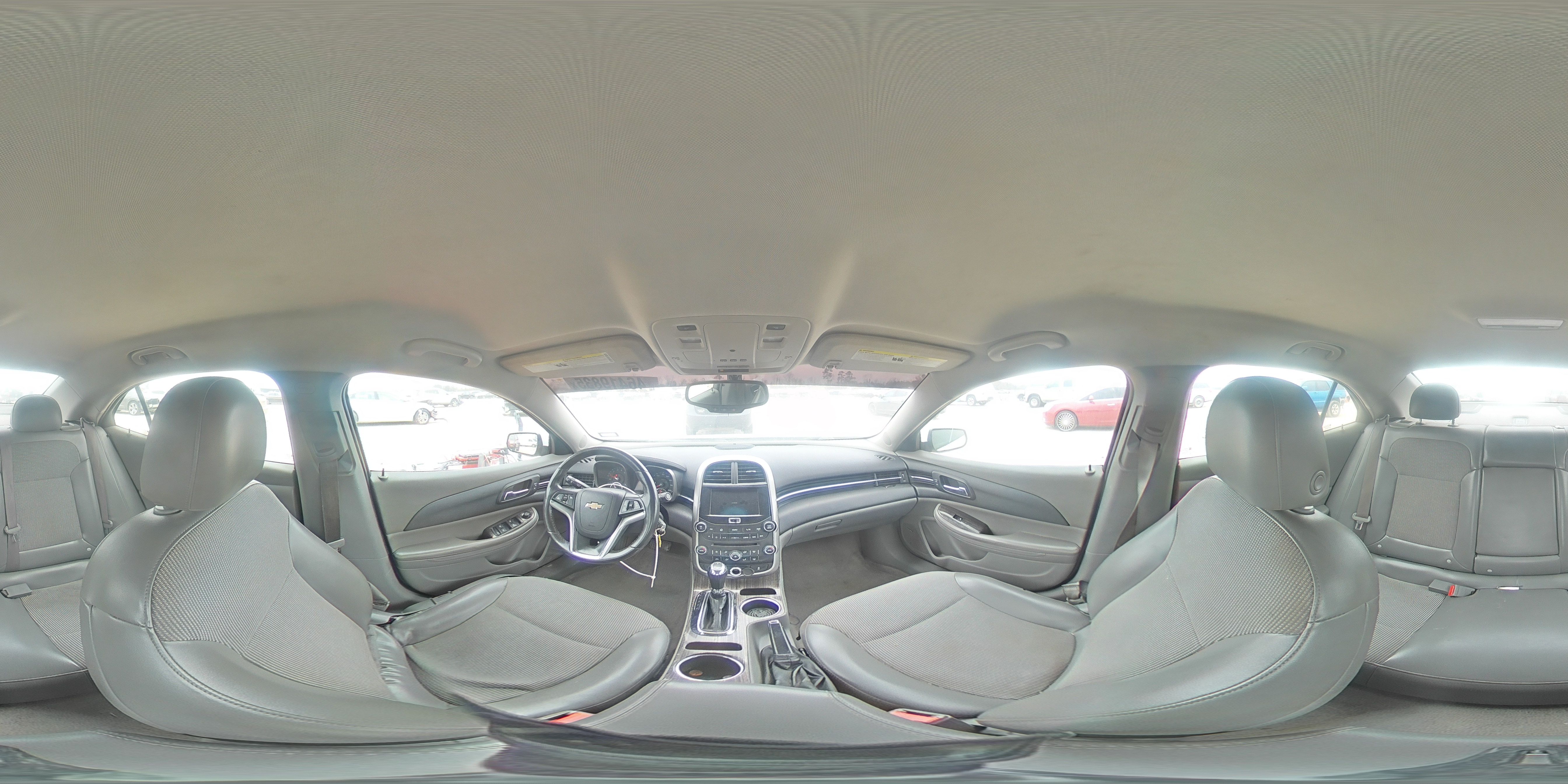2015 Chevrolet Malibu - Image 13