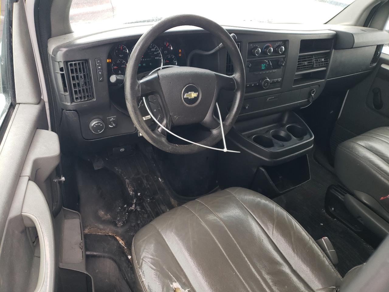 2013 Chevrolet Express - Image 8
