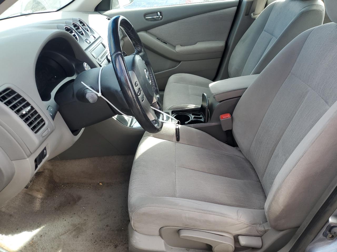 2012 Nissan Altima - Image 7