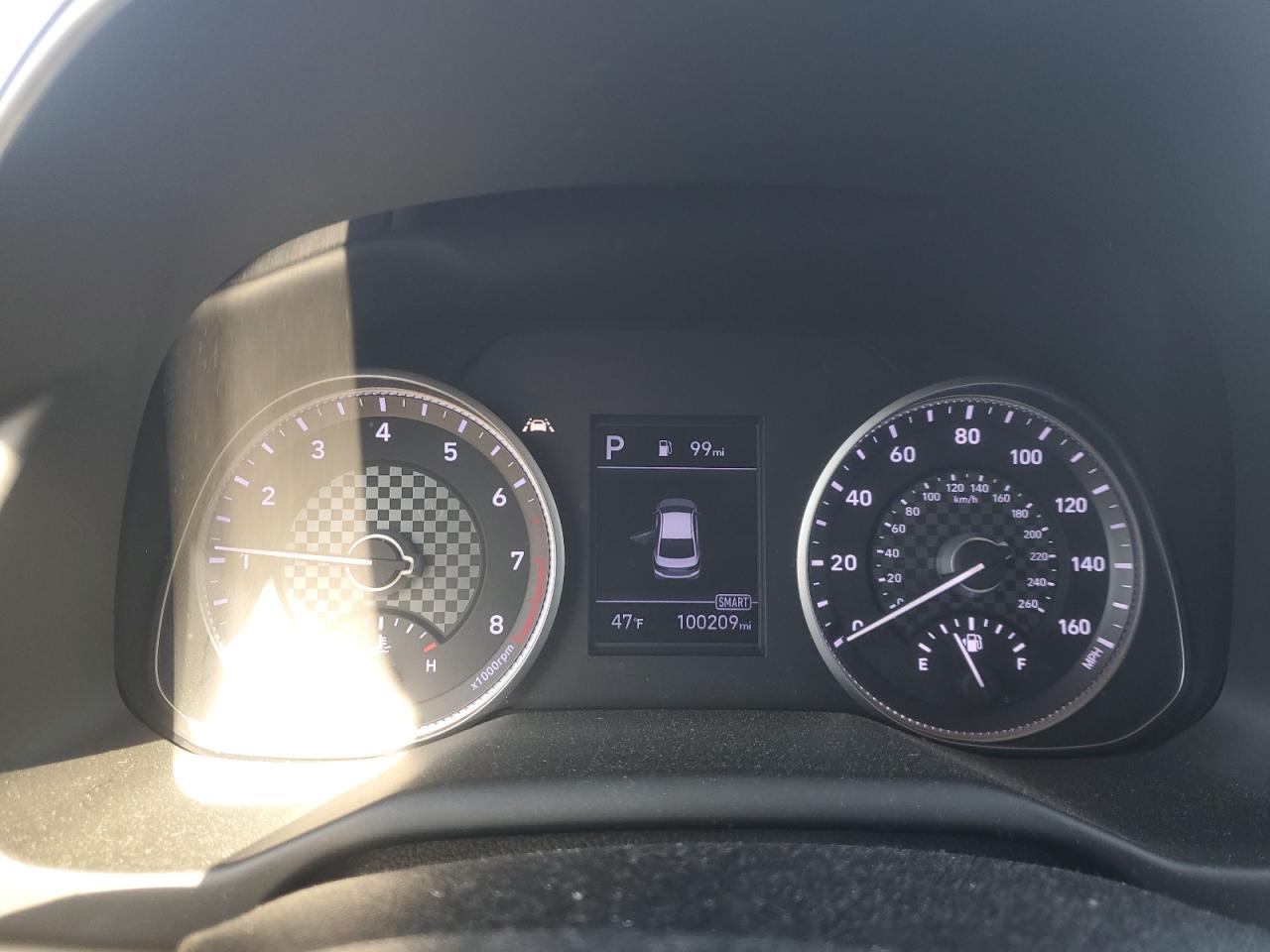 2019 Hyundai Elantra - Image 9