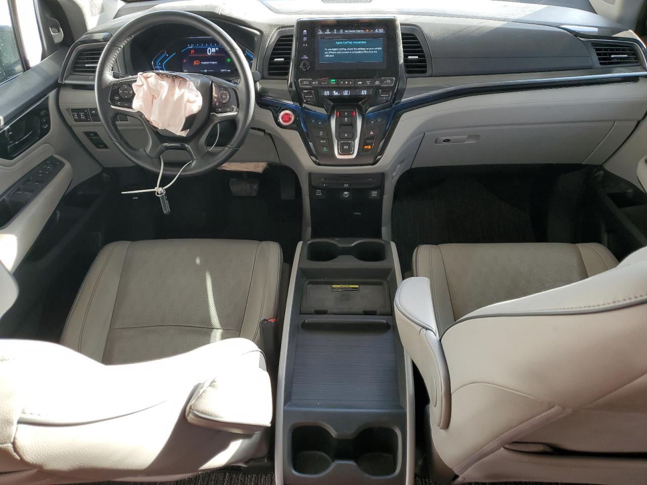 2022 Honda Odyssey - Image 8