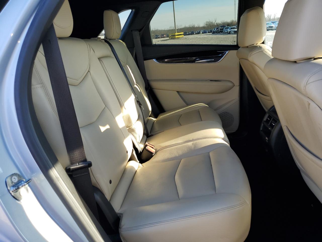 2017 Cadillac XT5 - Image 11
