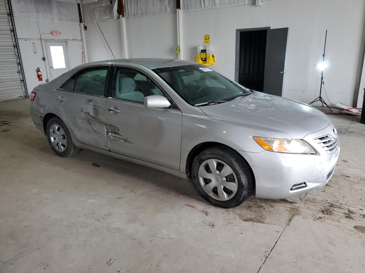 2009 Toyota Camry - Image 4