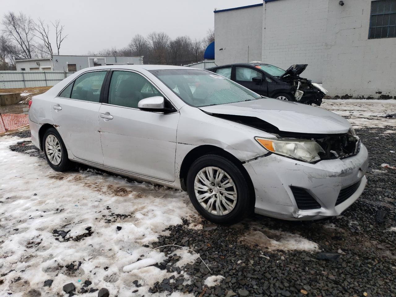 2012 Toyota Camry - Image 4