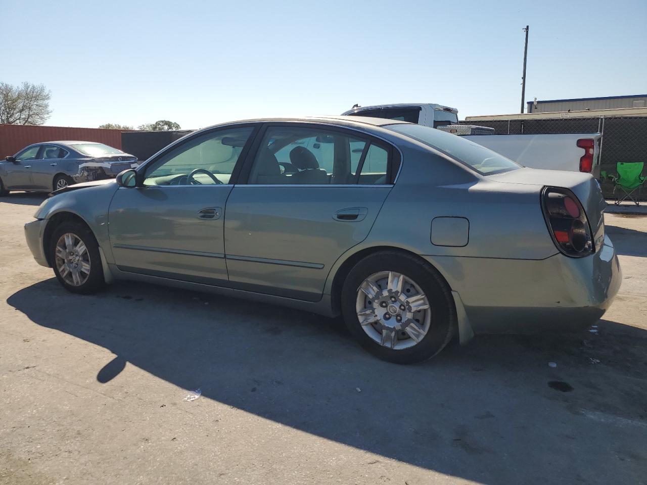 2006 Nissan Altima - Image 2