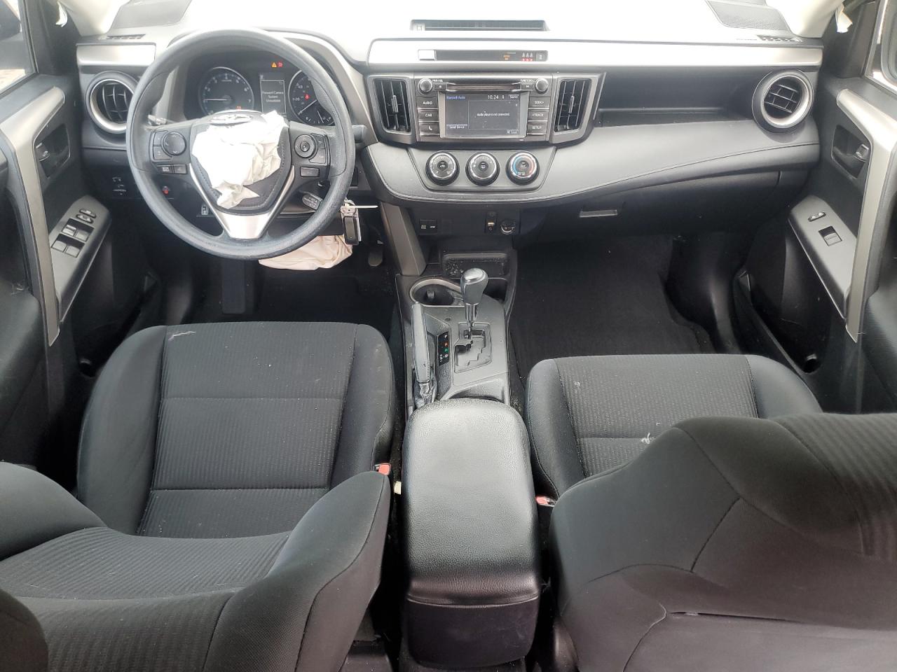 2017 Toyota RAV 4 - Image 8