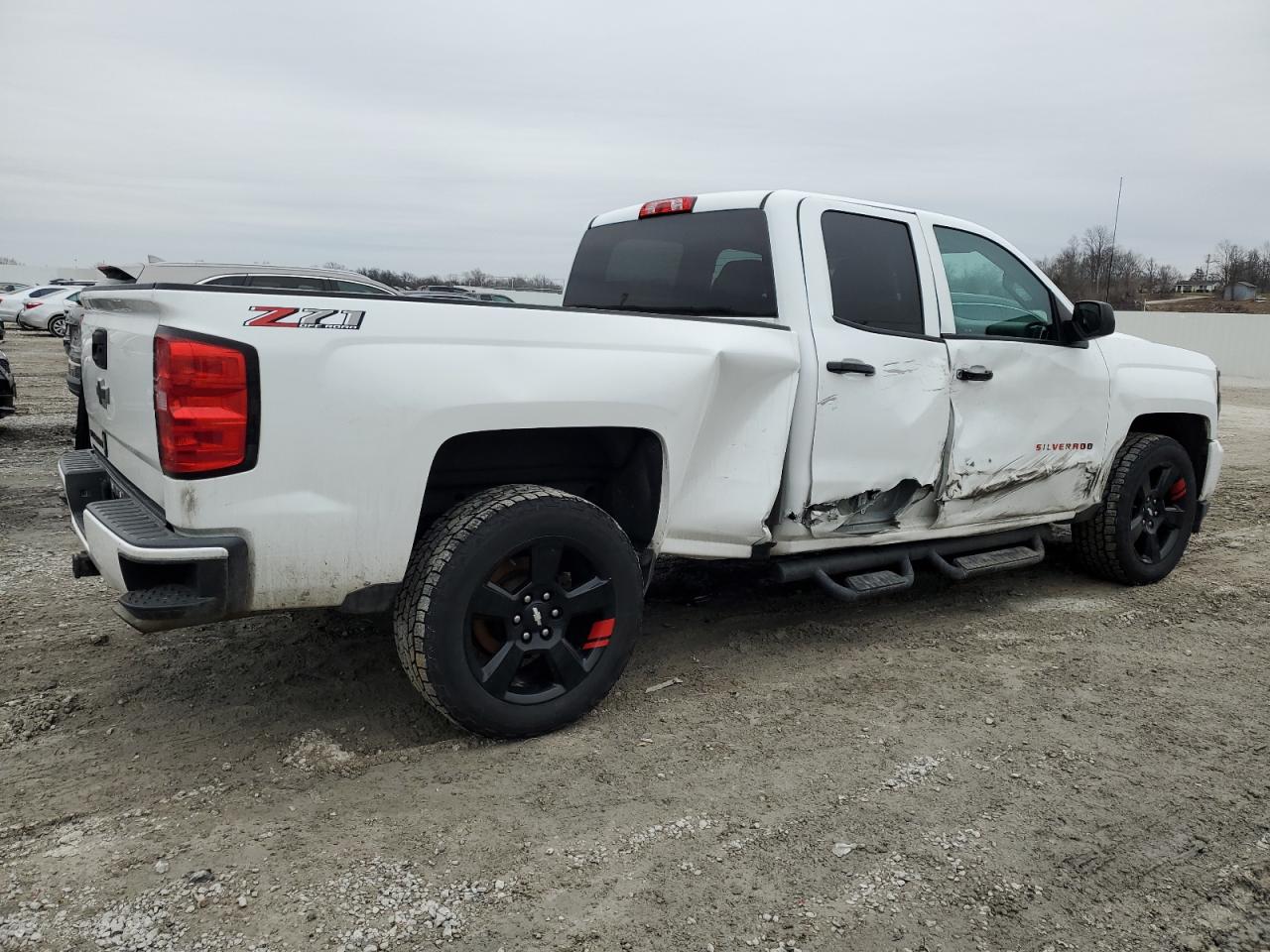 2018 Chevrolet Silverado - Image 3