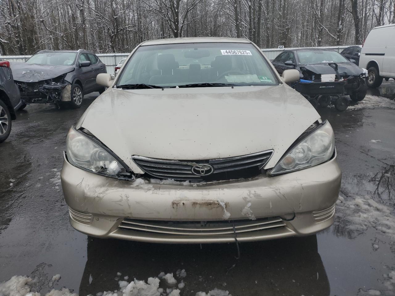 2005 Toyota Camry - Image 5