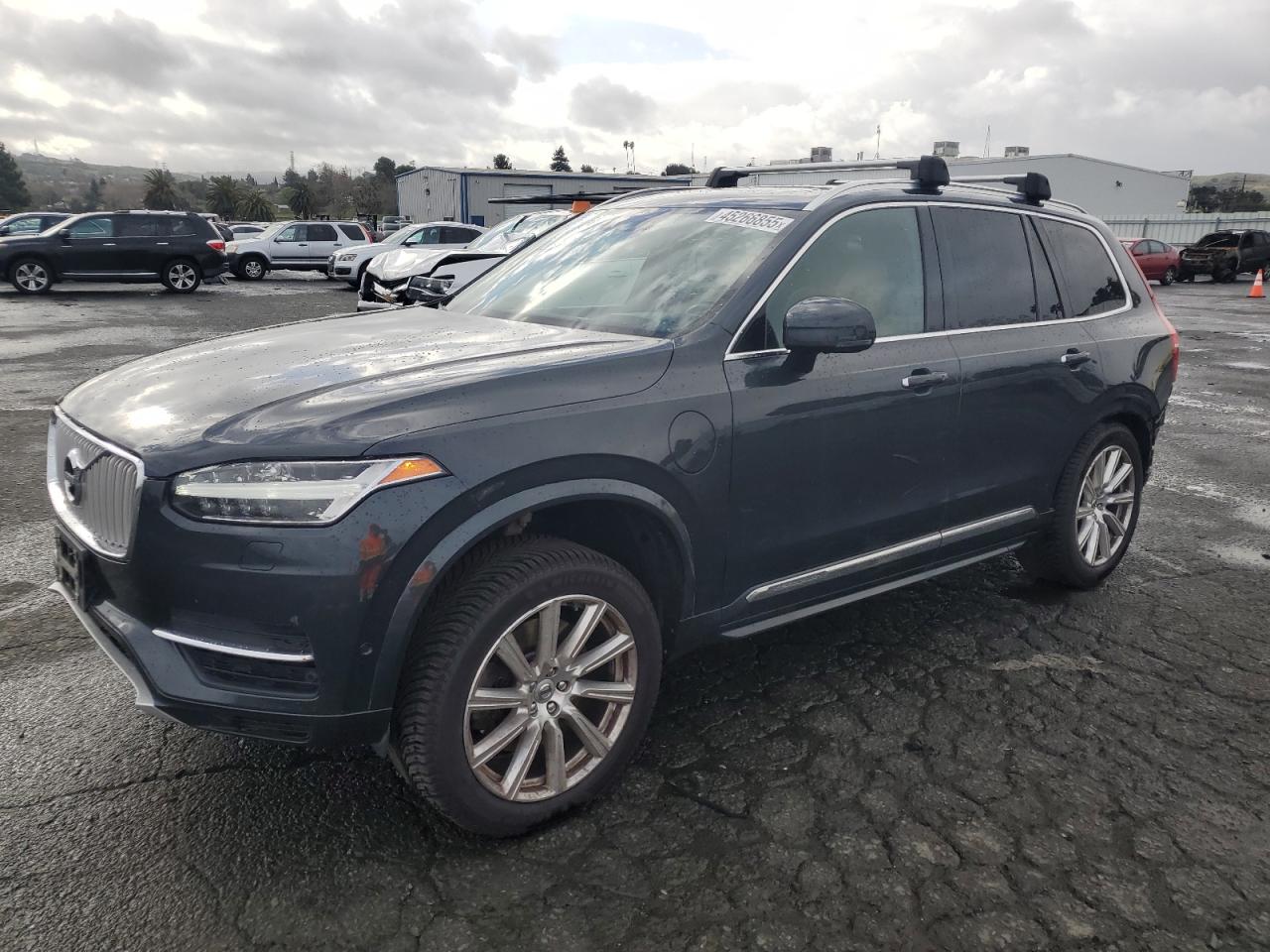 2017 Volvo XC90 - Image 1