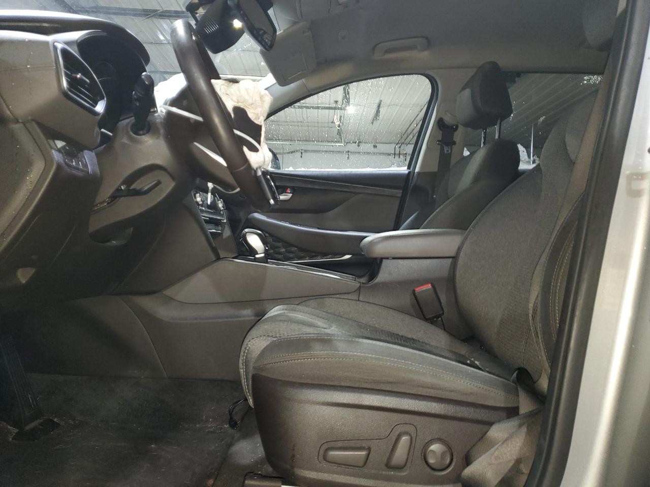 2020 Hyundai Santa Fe - Image 7