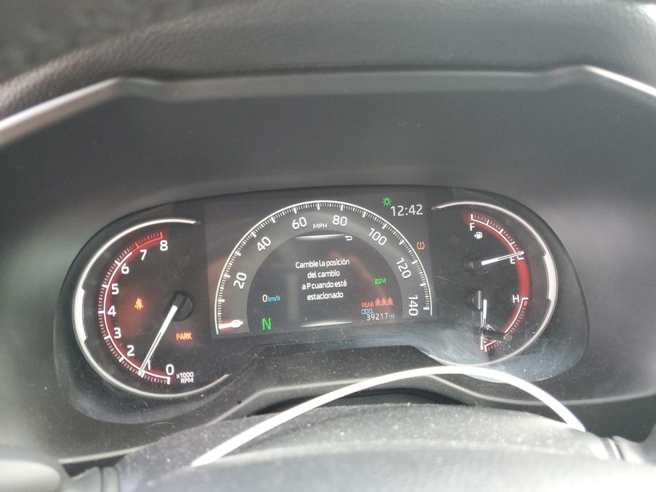 2023 Toyota RAV 4 - Image 9