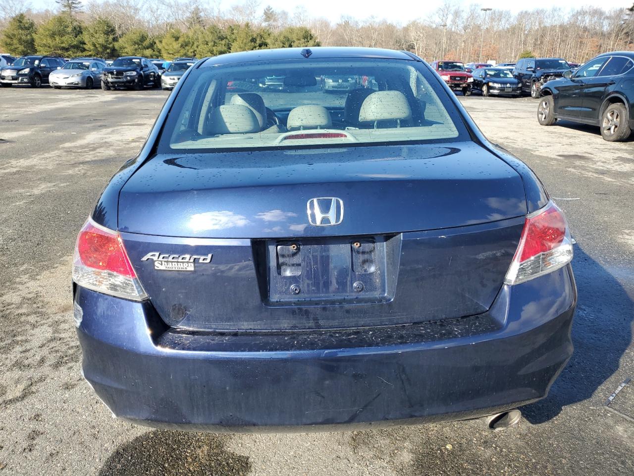 2010 Honda Accord - Image 6