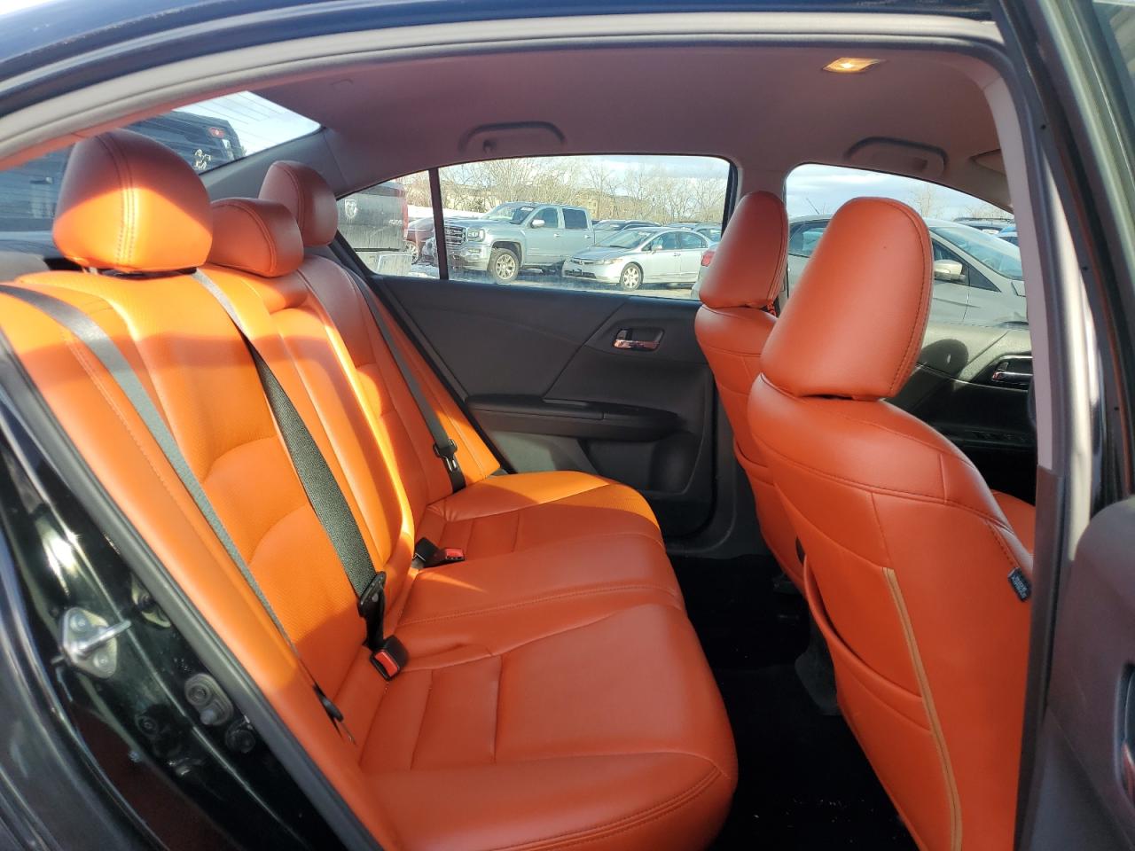 2015 Honda Accord - Image 10