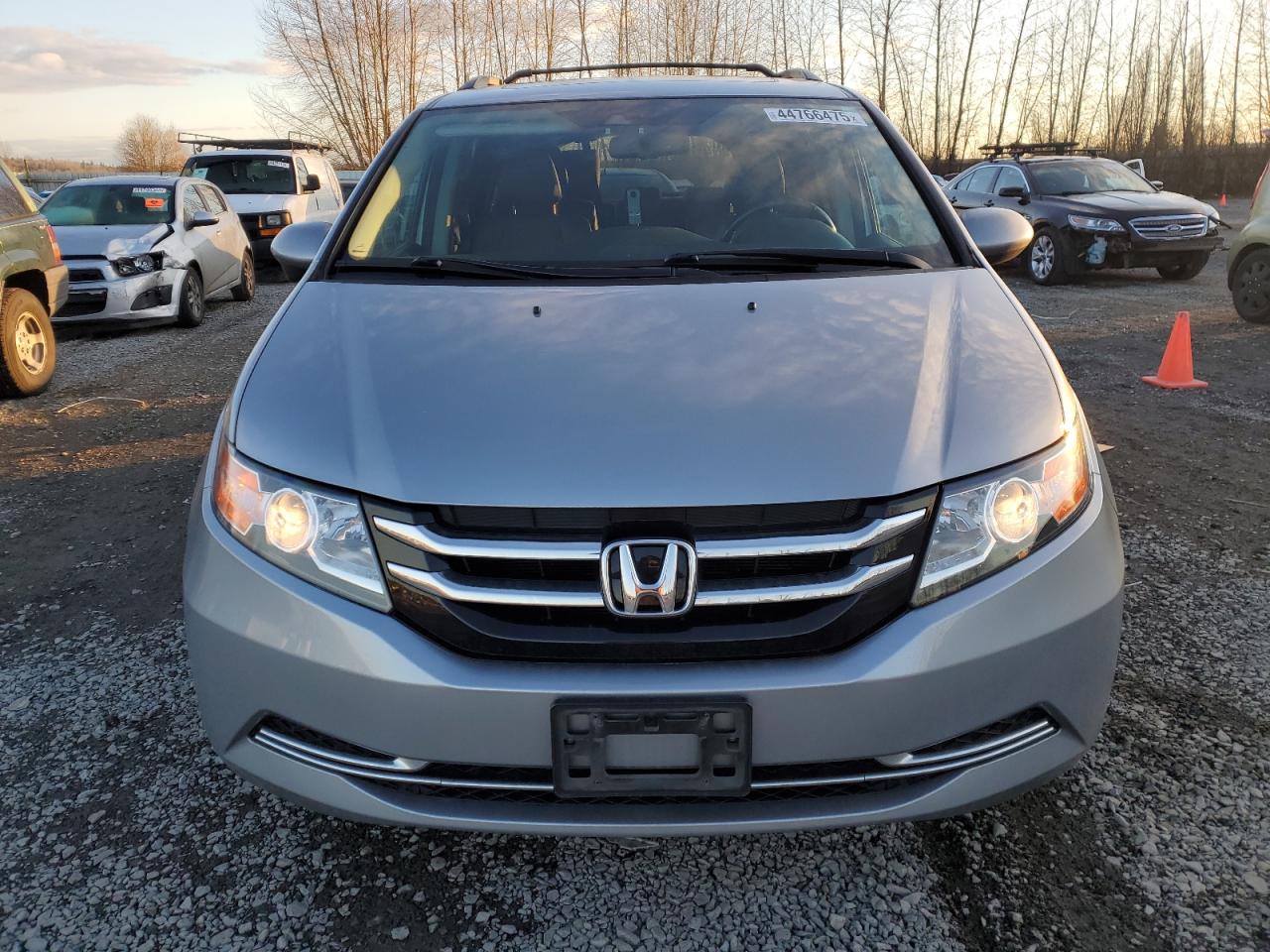 2017 Honda Odyssey - Image 5