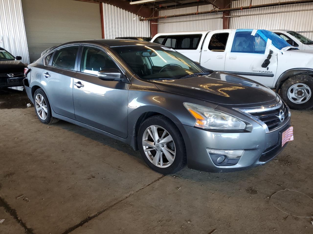 2015 Nissan Altima - Image 4