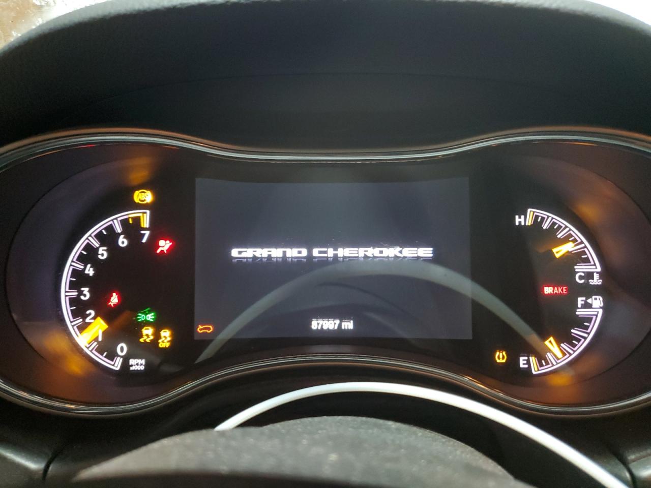 2016 Jeep Grand Cherokee - Image 9