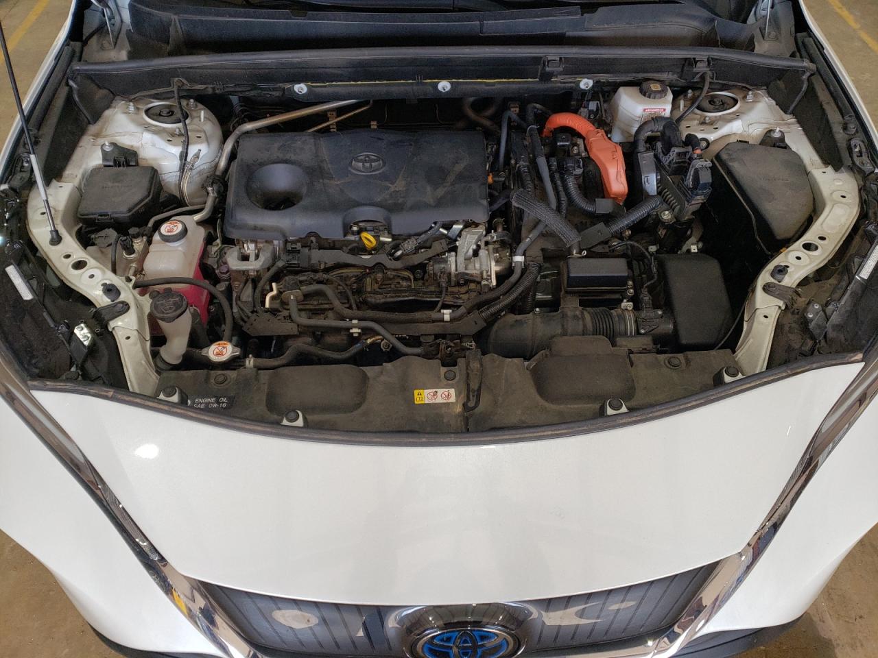 2021 Toyota Venza - Image 12