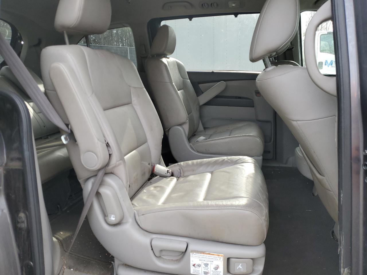 2014 Honda Odyssey - Image 11