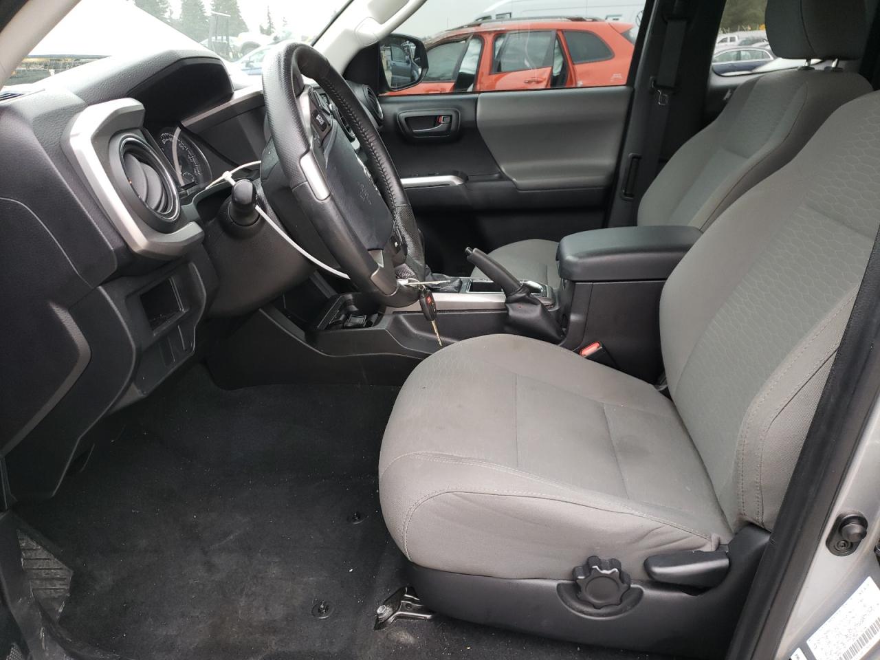 2016 Toyota Tacoma - Image 7
