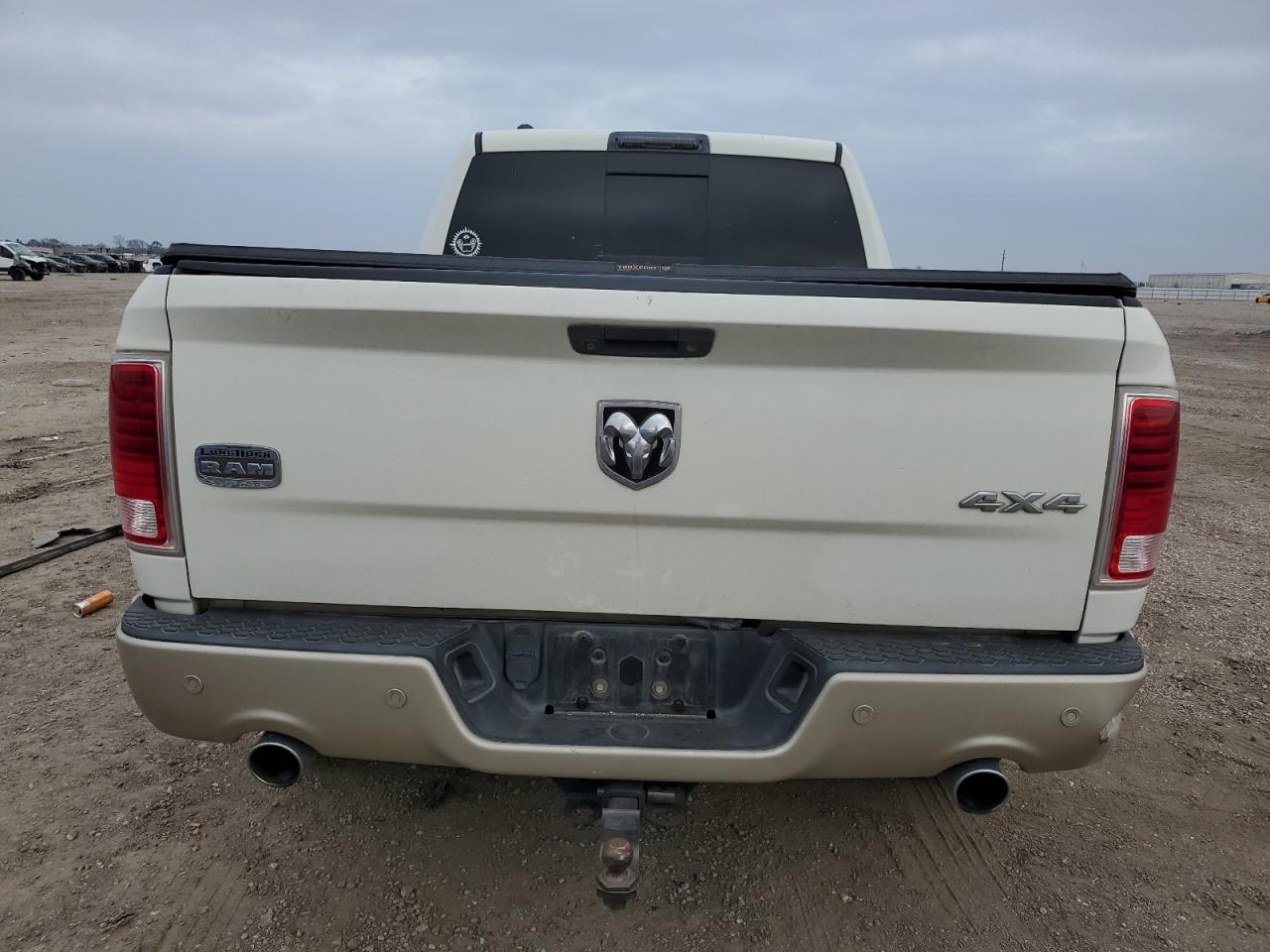 2016 RAM 1500 - Image 6