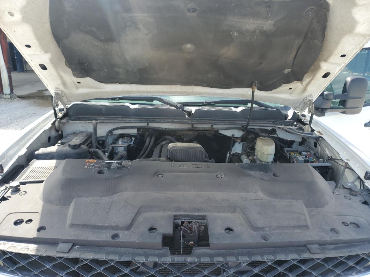 2014 Chevrolet Silverado - Image 11