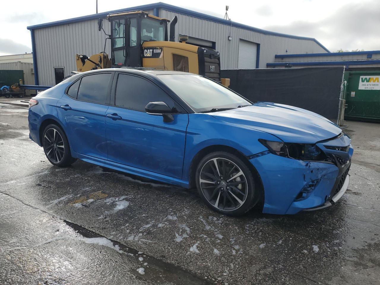 2018 Toyota Camry - Image 4