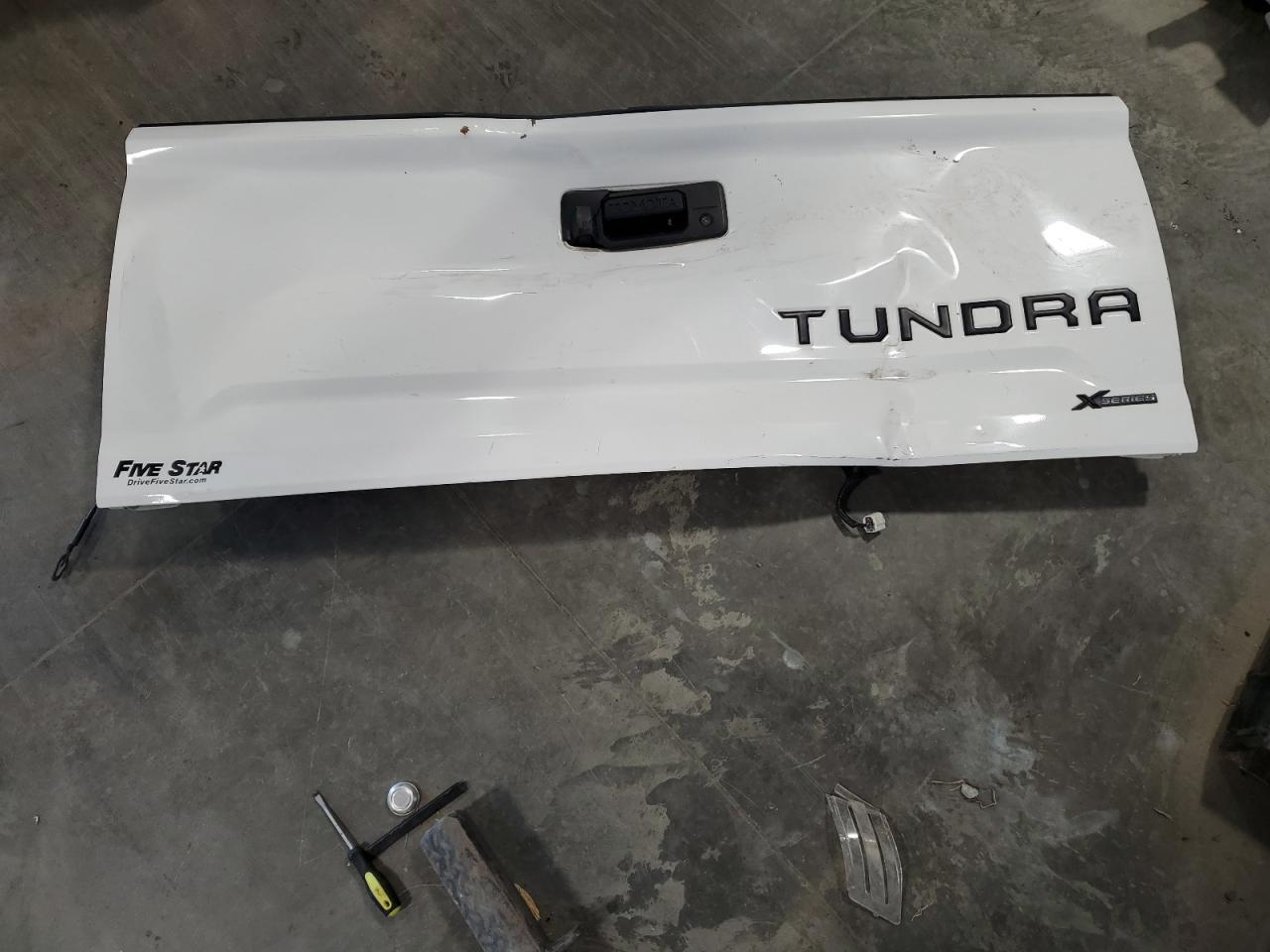 2020 Toyota Tundra - Image 13