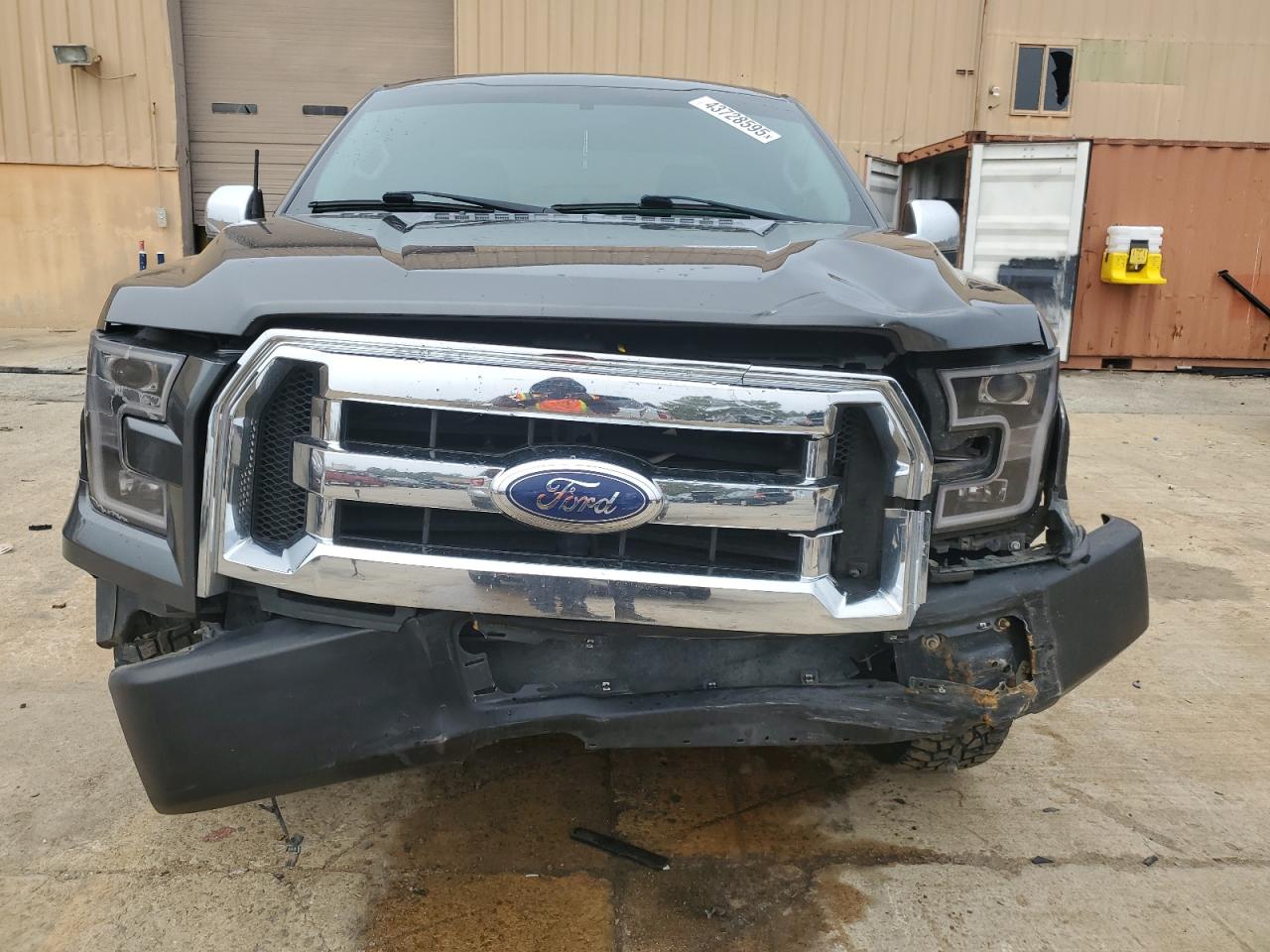 2015 Ford F-150 - Image 5