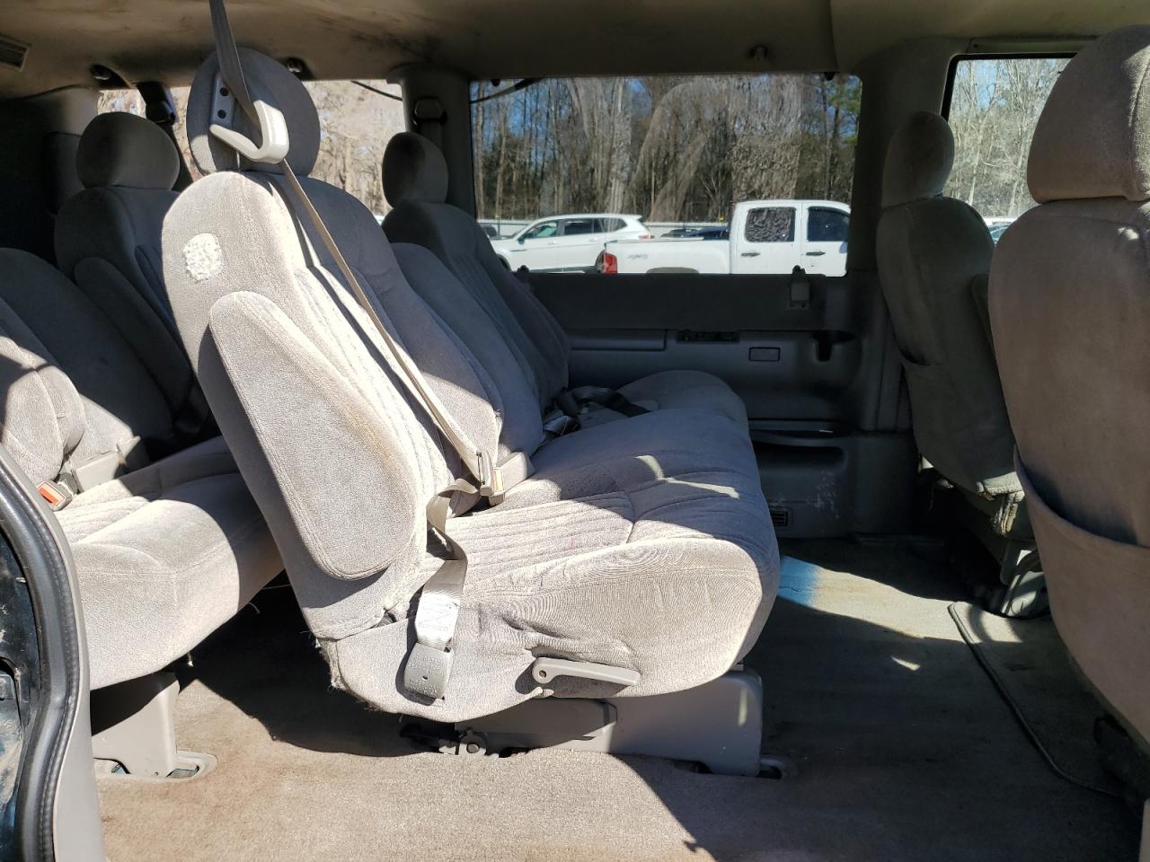 1999 Chevrolet Astro - Image 11