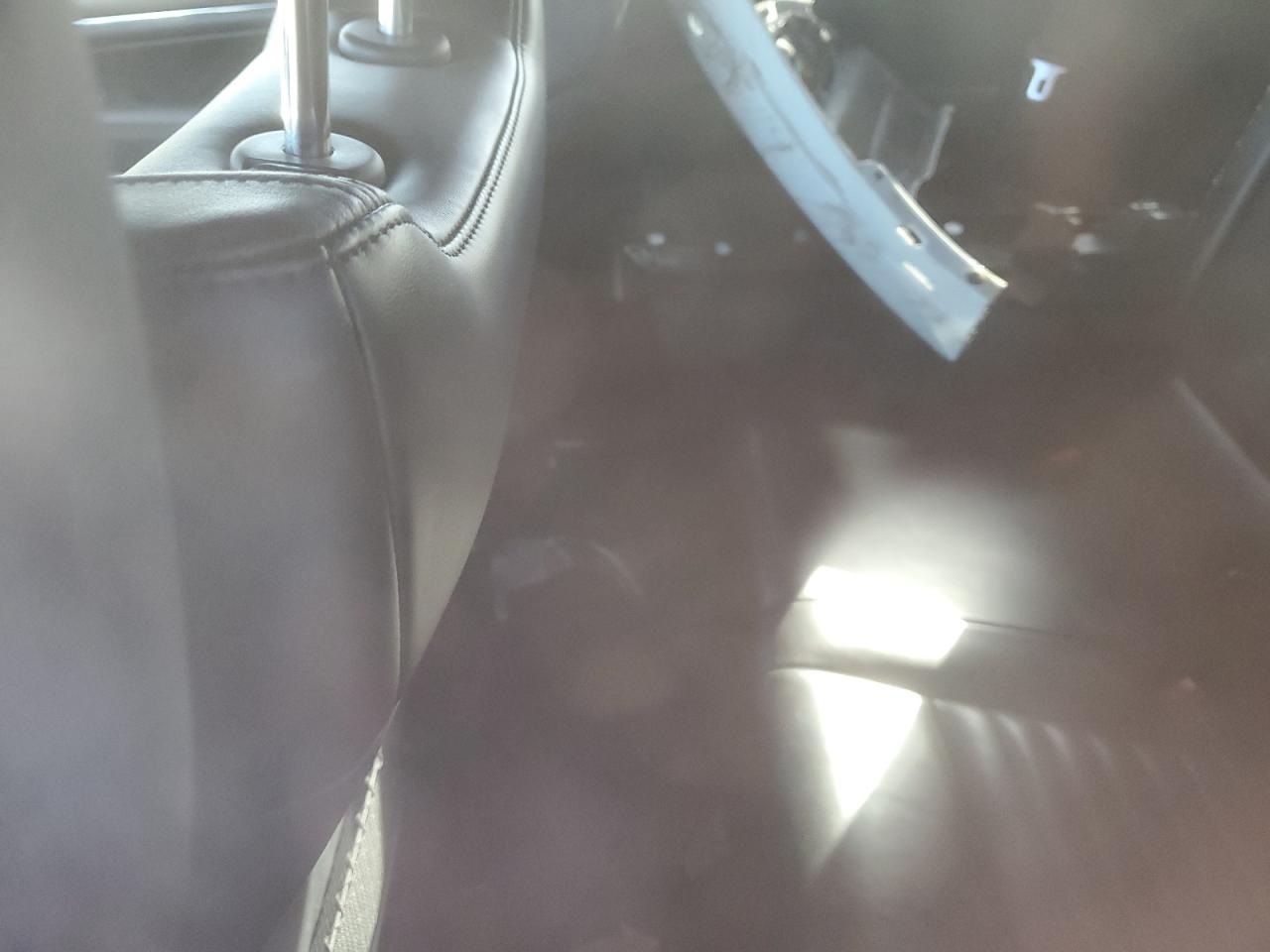2018 Jeep Grand Cherokee - Image 10