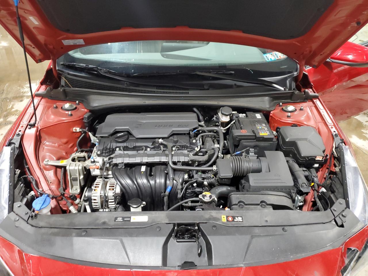 2023 Hyundai Elantra - Image 11