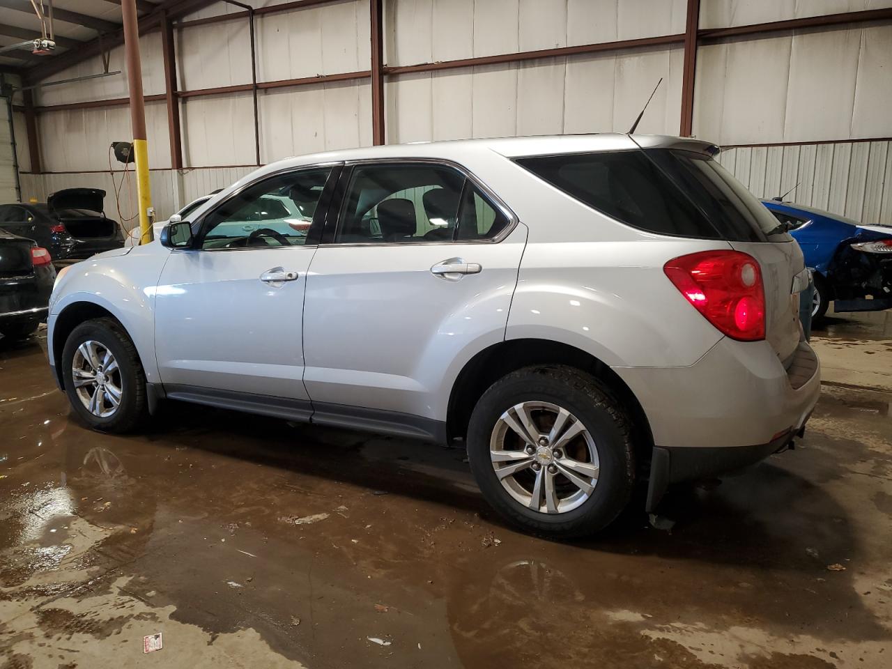2012 Chevrolet Equinox - Image 2