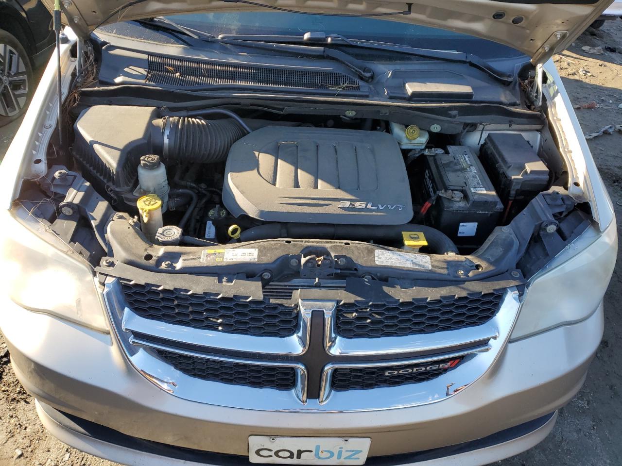 2013 Dodge Caravan - Image 12