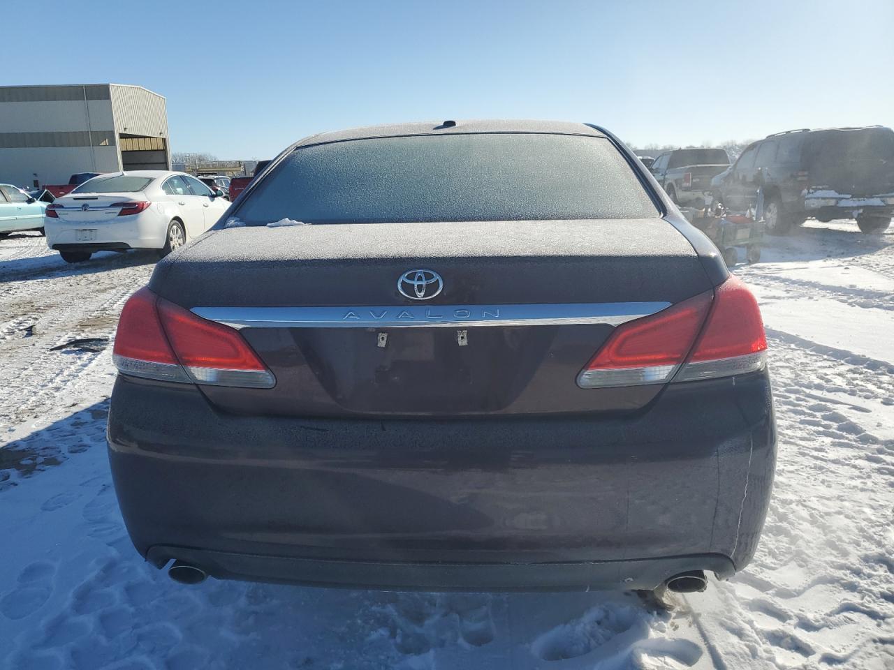 2012 Toyota Avalon - Image 6