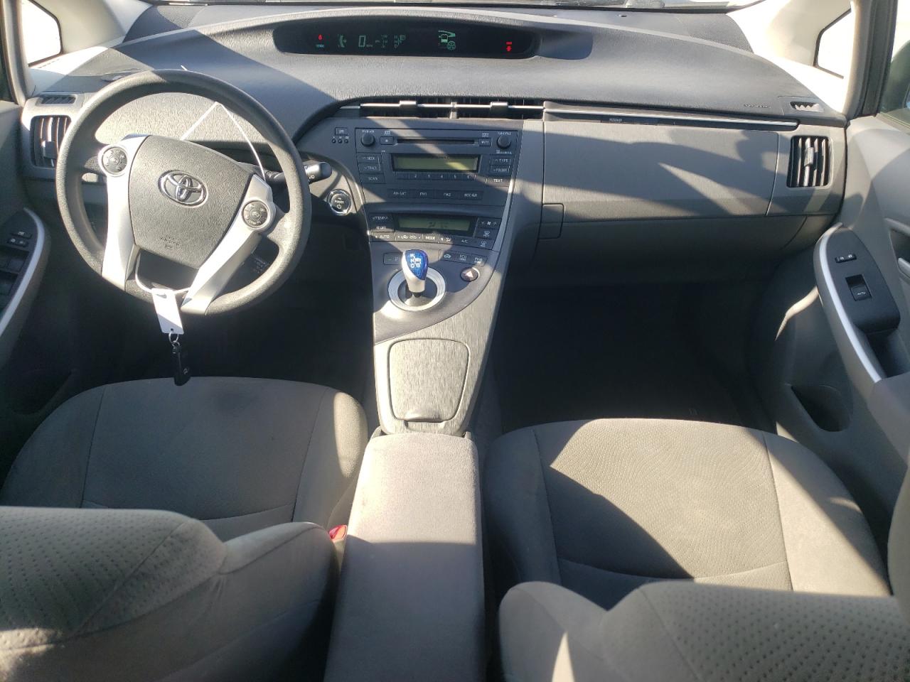 2010 Toyota Prius - Image 8