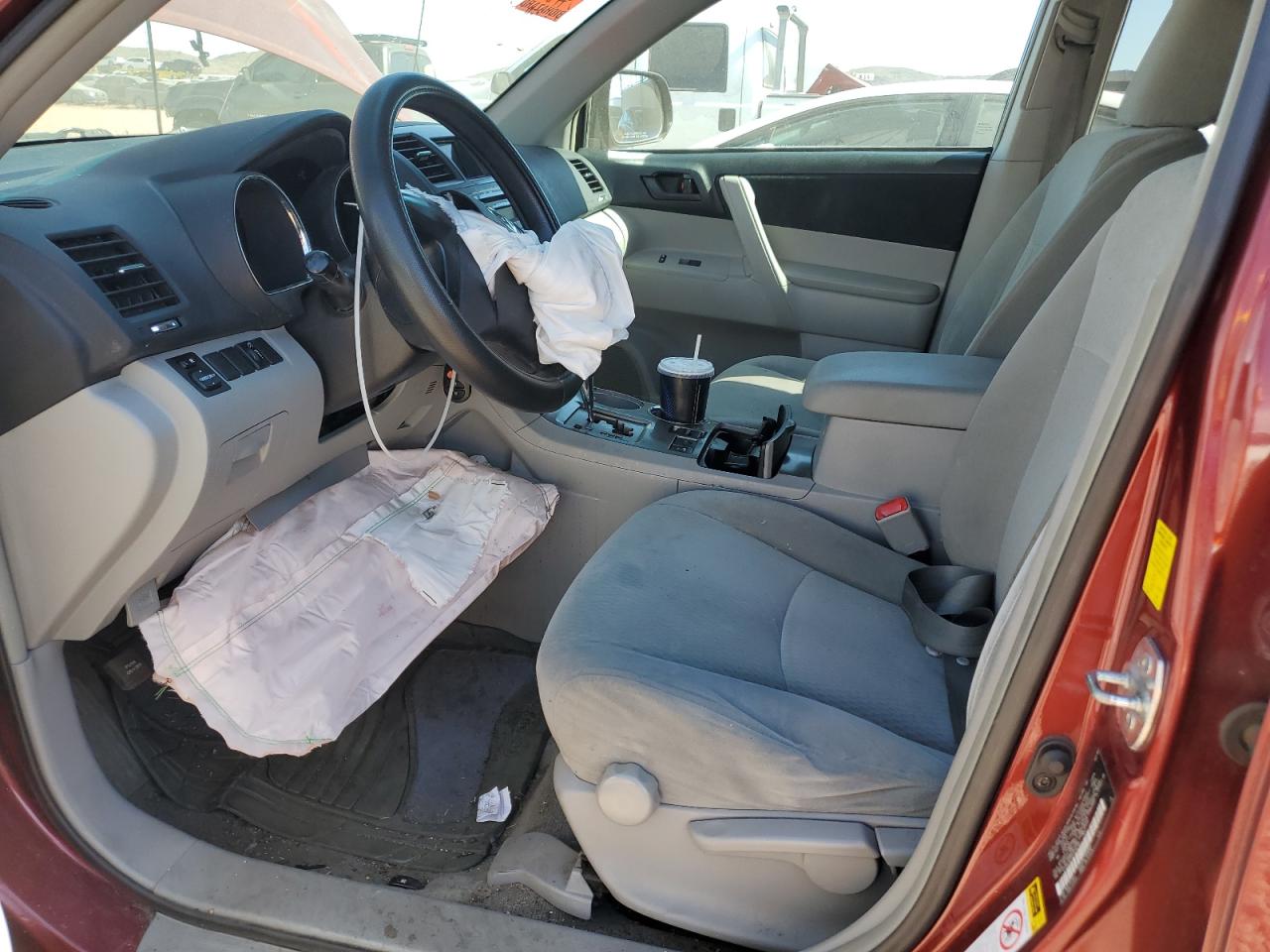 2010 Toyota Highlander - Image 7