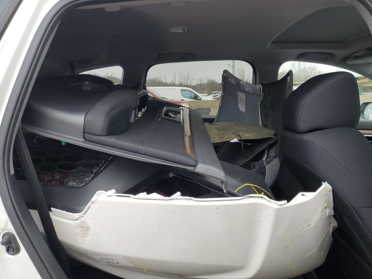 2019 Honda CR-V - Image 11